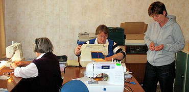 Tokoroa City Lions International banner sewing project